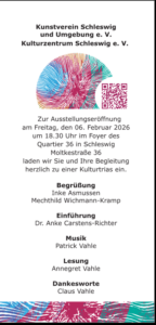 Flyer Rückseite zur Ausstellung Irische Ipressionen mit schwarzer Schrift und dem Logo des Kunstvereins inklusive QR-Code.